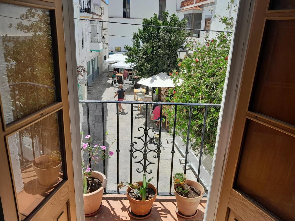 Nice Appartment In Center Of Old Town Tarifa Exterior photo
